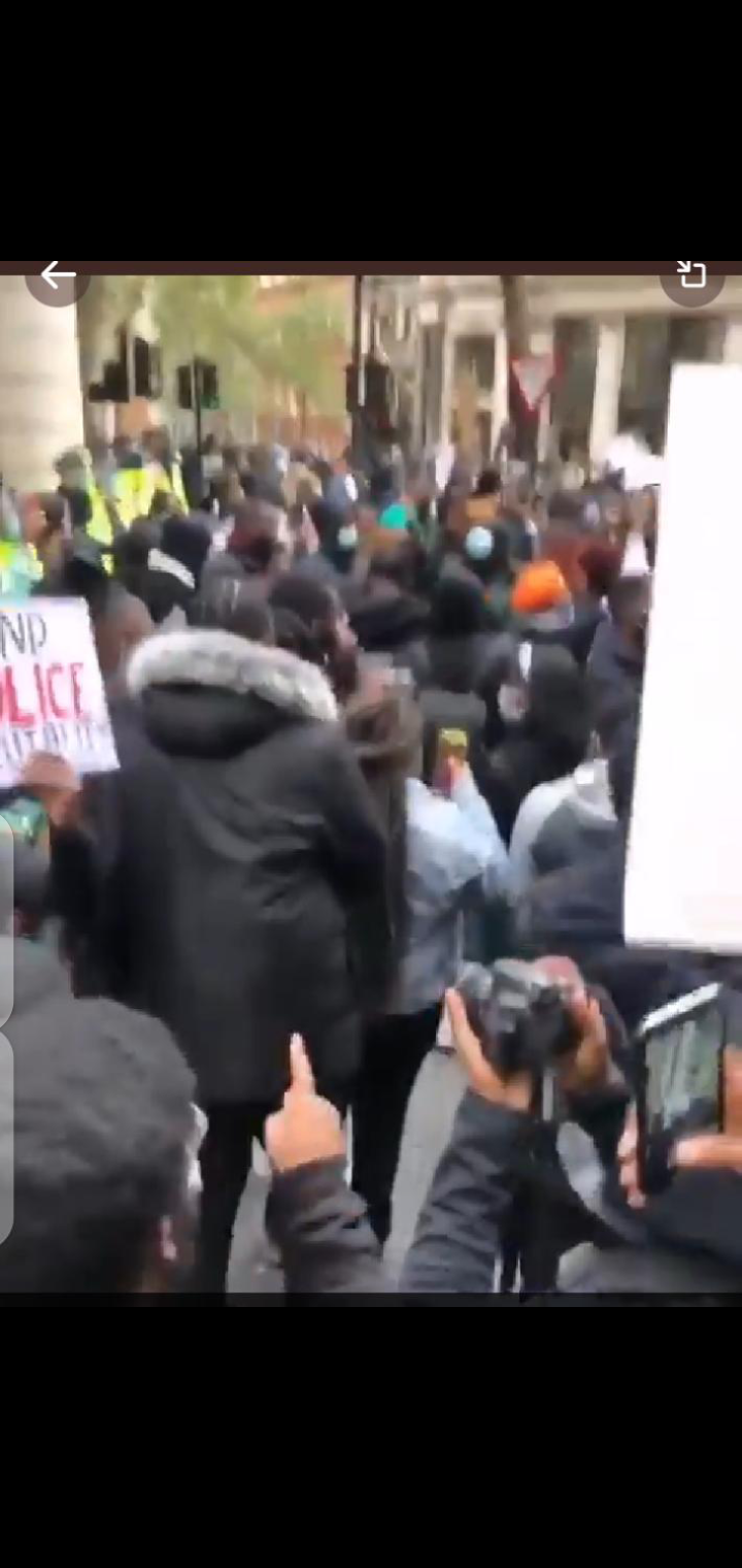 Nigerians in London protest President Buhari’s medical care visit (Video)