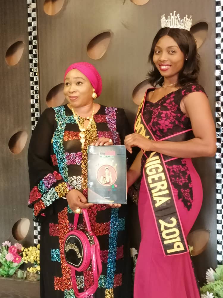 House of Assembly aspirant, Lami Danladi Ogenyi partners Miss Idoma to empower over 100 Idoma girls