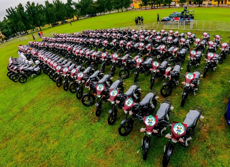 See massive equipment Sanwo-Olu gave to police