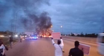 BREAKING: Revolution Now protesters block Abuja airport road