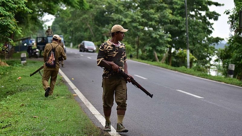 BREAKING: Five officers dead as policemen engage in gun duel