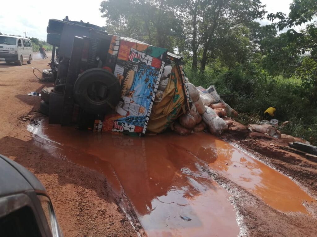 Two federal highways to Benue collapse