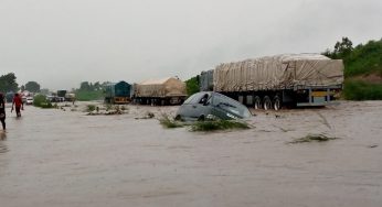 PHOTO NEWS: Flood takes over Abuja-Lokoja road