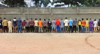 EFCC arrest 26 yahoo boys, recover items in Delta