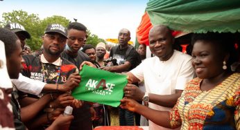 Hundreds of supporters receive Akase as he resigns to face guber ambition 