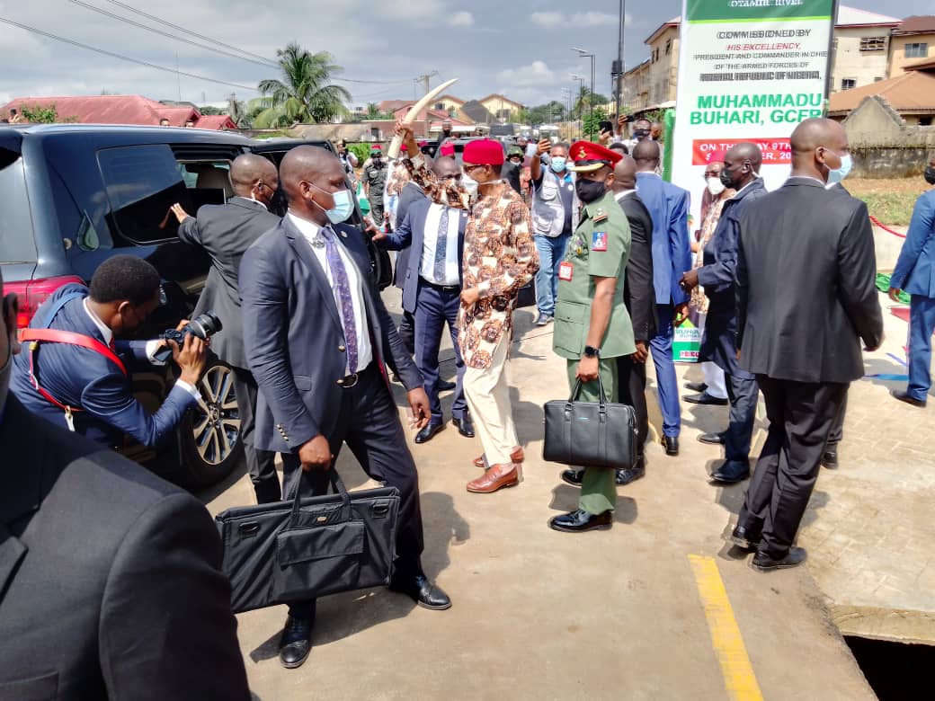 Journalists denied entry as Buhari meets Igbo leaders in Imo