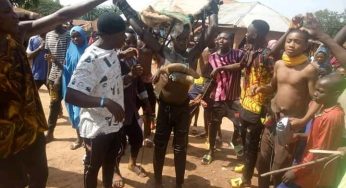 Man who was caught stealing yams in Benue, blames Buhari for his action