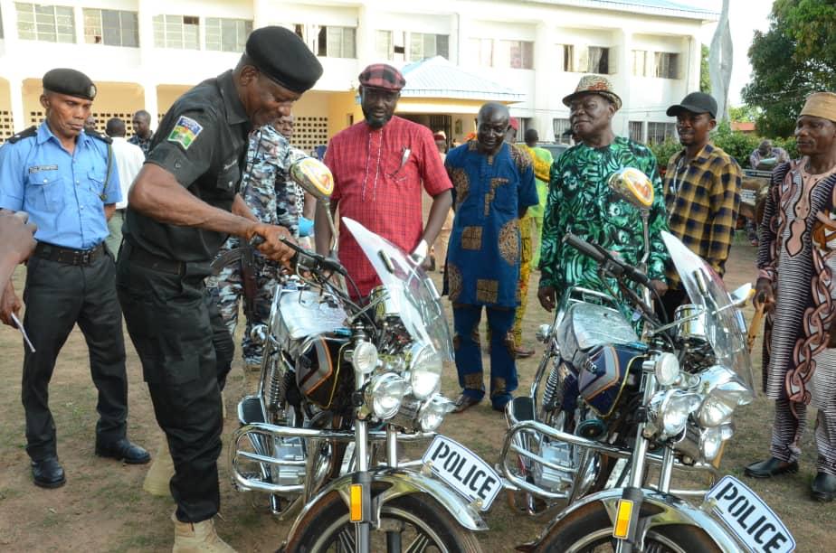 Security: Oche donates 2 motorcycles to police in Ado LGA