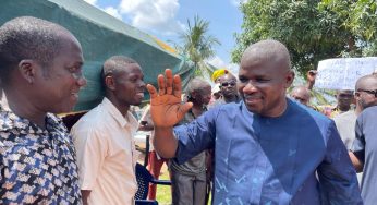 Benue guber 2023: Akase visits Korinya, meets with his supporters 