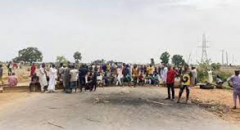 Banditry: Residents block major road over bandits attacks in Zamfara