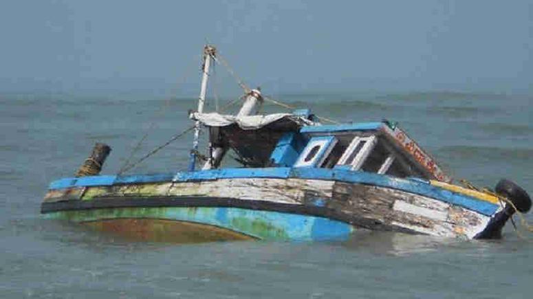 BREAKING: Over 20 passengers, Islamiyya pupils feared dead as boat capsizes in Kano