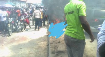 Angry mob set suspected ritualist disguised as madma on fire in Delta