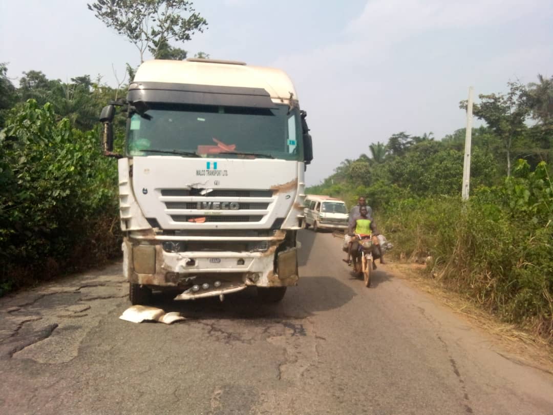 Seven persons injured as truck rams into bus along Ondo/Ife road