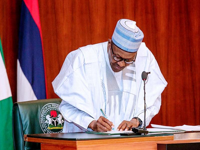 2023: Buhari identifies candidates he will support