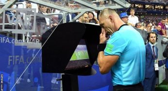 VAR: FIFA backs semi-automated offside system