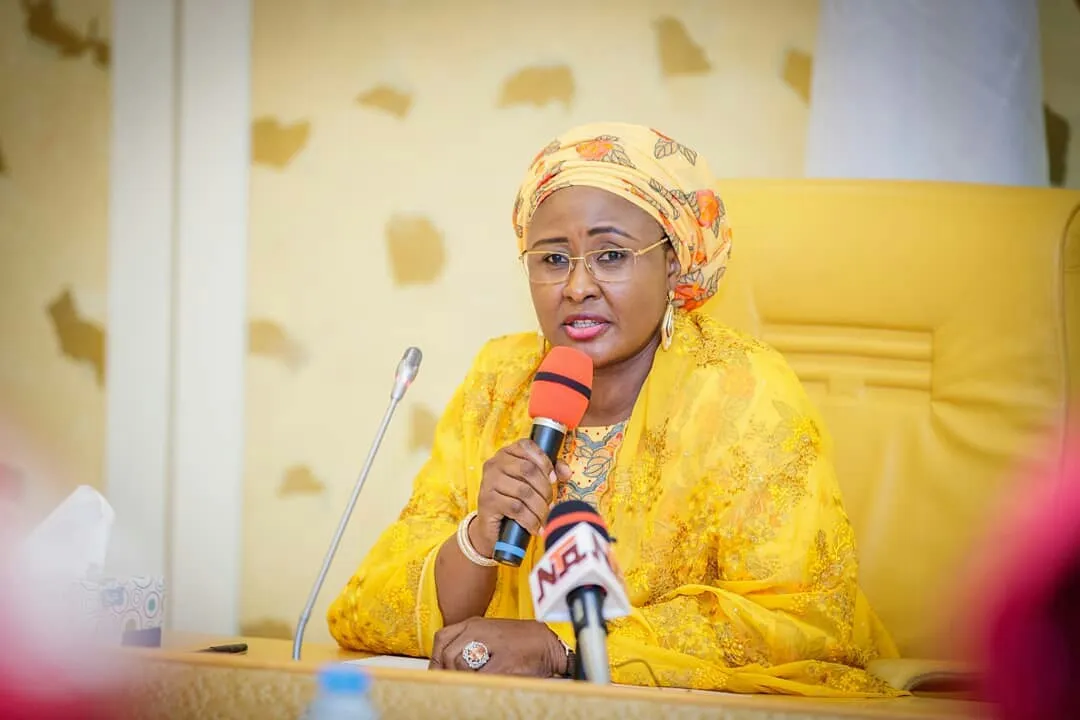 Aisha Buhari begs Nigerians for forgiveness over hunger, bad economy