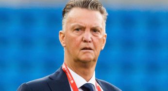 Louis van Gaal confirms battling prostate cancer