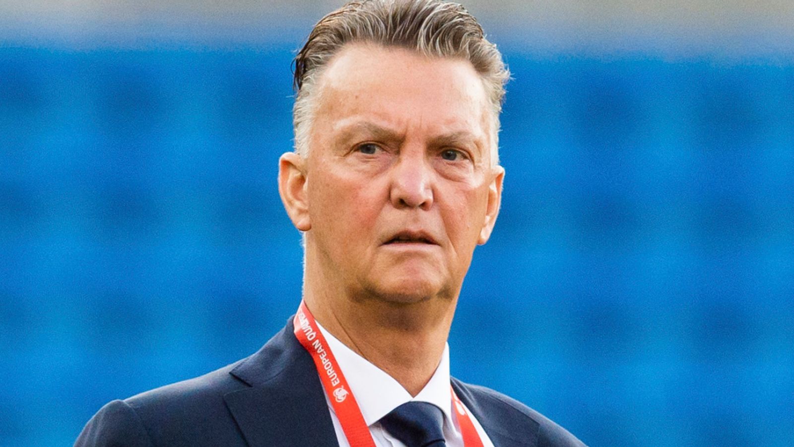 Louis van Gaal confirms battling prostate cancer