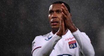 Lyon demote defender for farting in dressing room, laughing about it