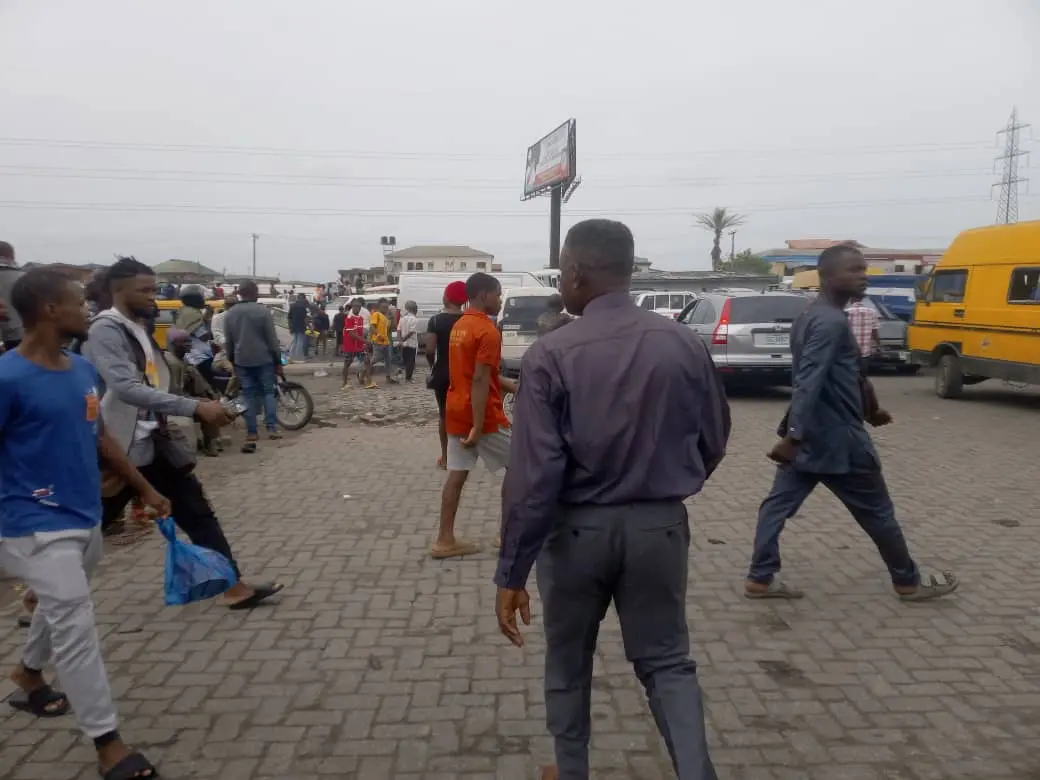 BREAKING: Lagos boils as police, okada riders clash over ban