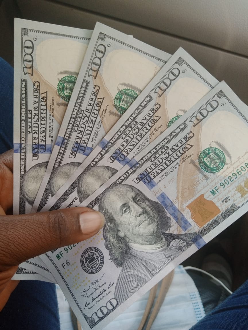 Black market dollar to naira exchange rate today, 24 May 2022