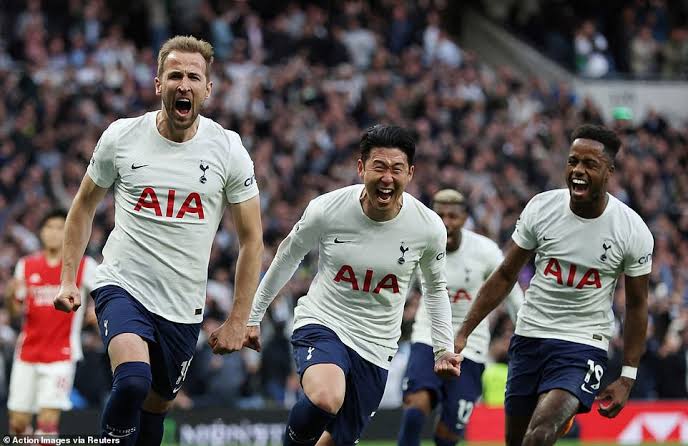 Arsenal 0 – Tottenham 3: Gunners top four dreams threatened