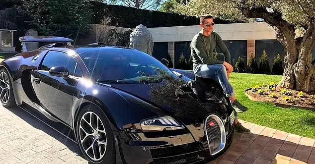 Ronaldo’s staff crashes his £1.7m Bugatti Veyron