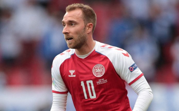 Official: Christian Eriksen signs three-year contract with Man Utd