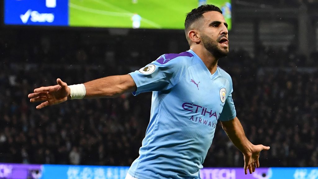 Man City star signs new contract until 2025