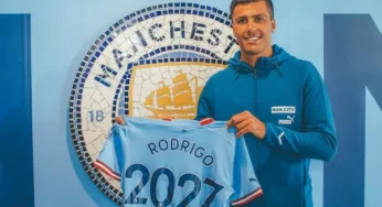 Manchester City star extends contract to 2027