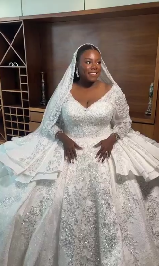 Davido, Brodashaggi, others react as Teni shares her wedding photos