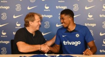 Chelsea sign Wesley Fofanaa from Leicester City