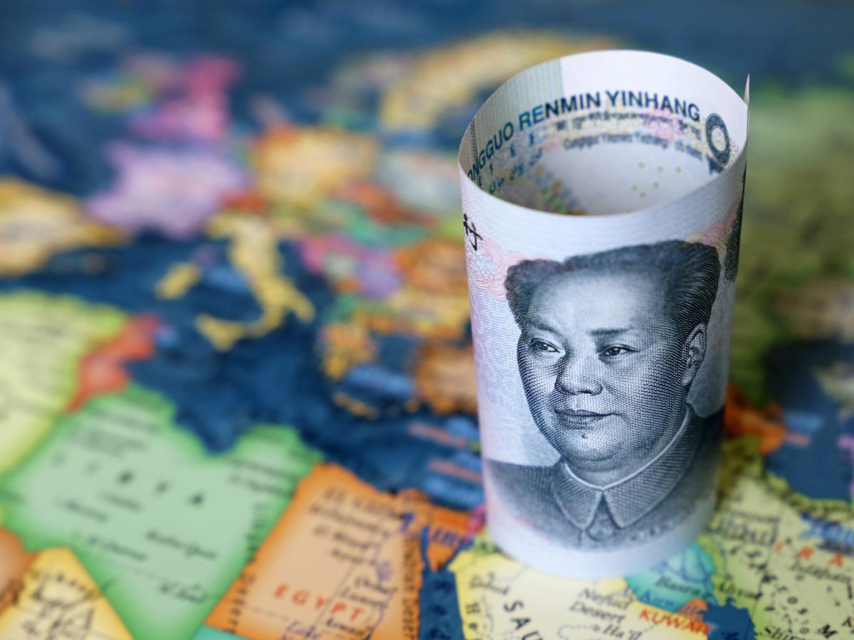 Yuan, Rupee, Lira May Replace Dollar, Euro in Russia Wealth Fund