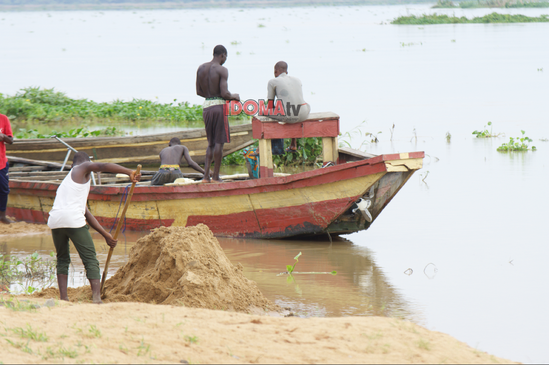 Construction of Loko-Oweto road nears completion (Video/Photos)