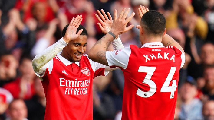 Arsenal back on top of the Premier League after thrashing Nottingham 5-0