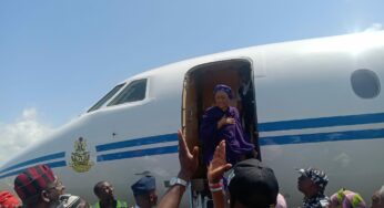 Uproar as Tinubu, Shettima’s wives fly presidential jet to Benue (WATCH)