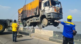 Fallen waste truck recovered from Lagos lagoon (Photos)