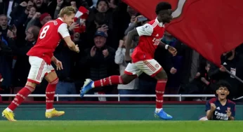 Saka strikes twice as Arsenal beat Liverpool 3-2