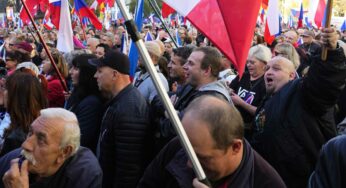 Thousands of Czechs protest, demand resignation of pro-Western government