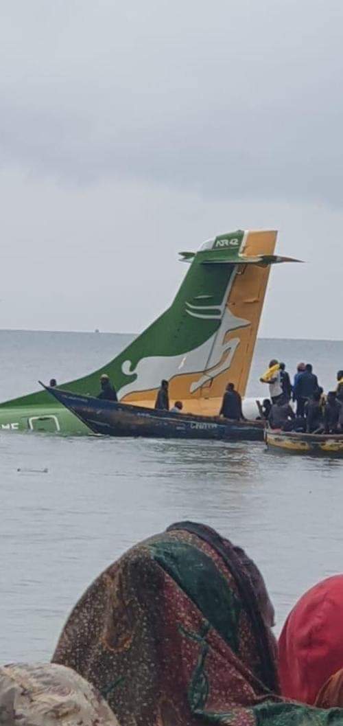 Precision Aircraft crashes in Lake Victoria in Tanzania (Photos)