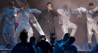 Jeon Jung-kook: South Korean pop star who performed at World Cup opening ceremony