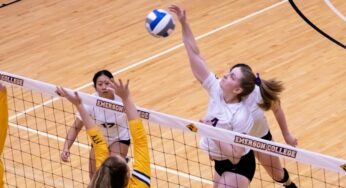 Women’s volleyball season ends in five-set heartbreaker