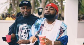 Davido unfollows Isreal DMW after apology backlash