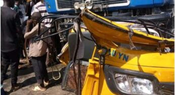 Truck crushes monarch, Abraham Bankole to death in Ogun