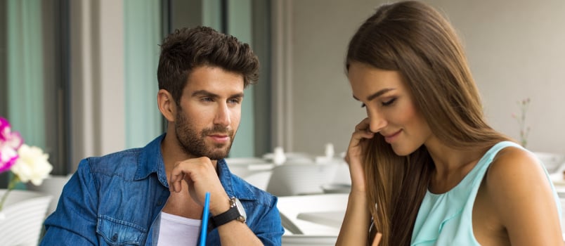 How to know if a man is crushing on you – For women only