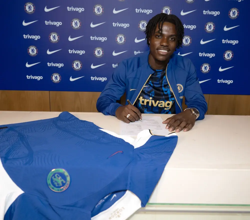 Romeo Lavia joins Chelsea from Southampton