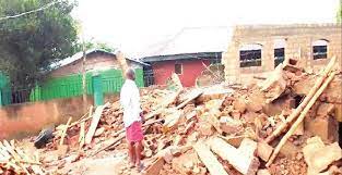 Tow die as building collapse in Osun