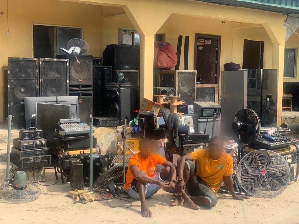 Delta Police apprehend suspects in RCCG burglary, recovers stolen items