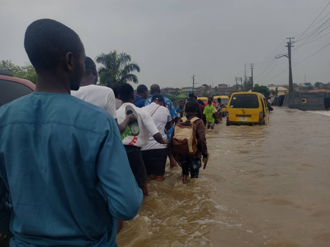 Commuters trapped, homes submerged as flood takes over Lagos communities