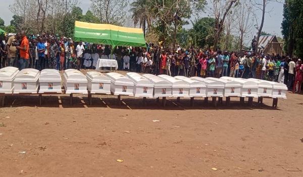 15 victims of herdsmen killing in Benue get mass burial